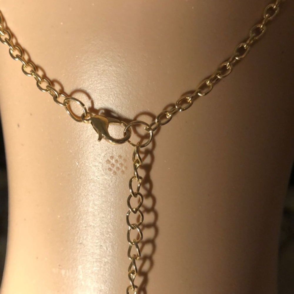 ⭐️Discount Shipping⭐️ Chain Fuzzball Drop - Picture 8 of 8